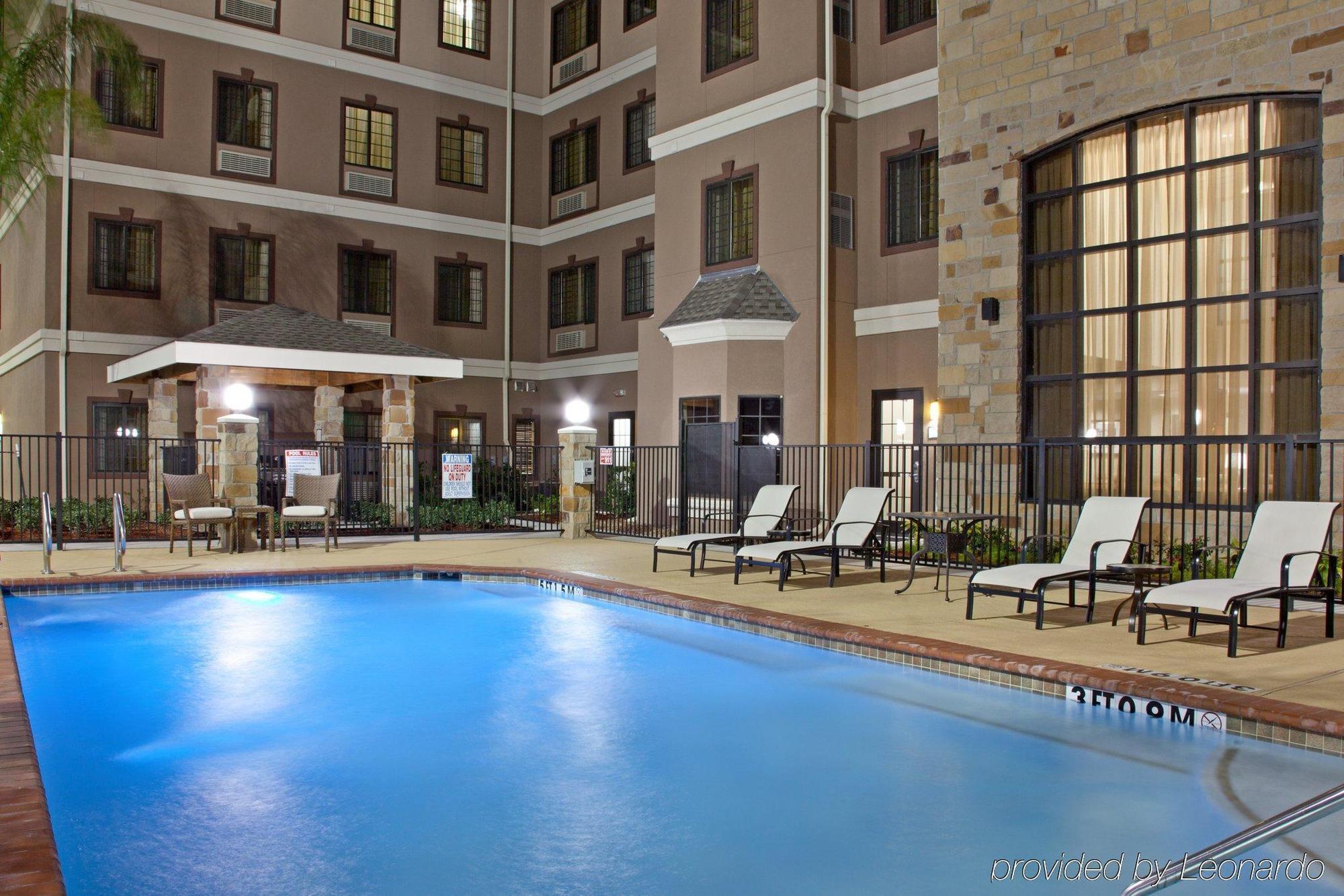 Staybridge Suites Houston Stafford - Sugar Land By Ihg Зручності фото
