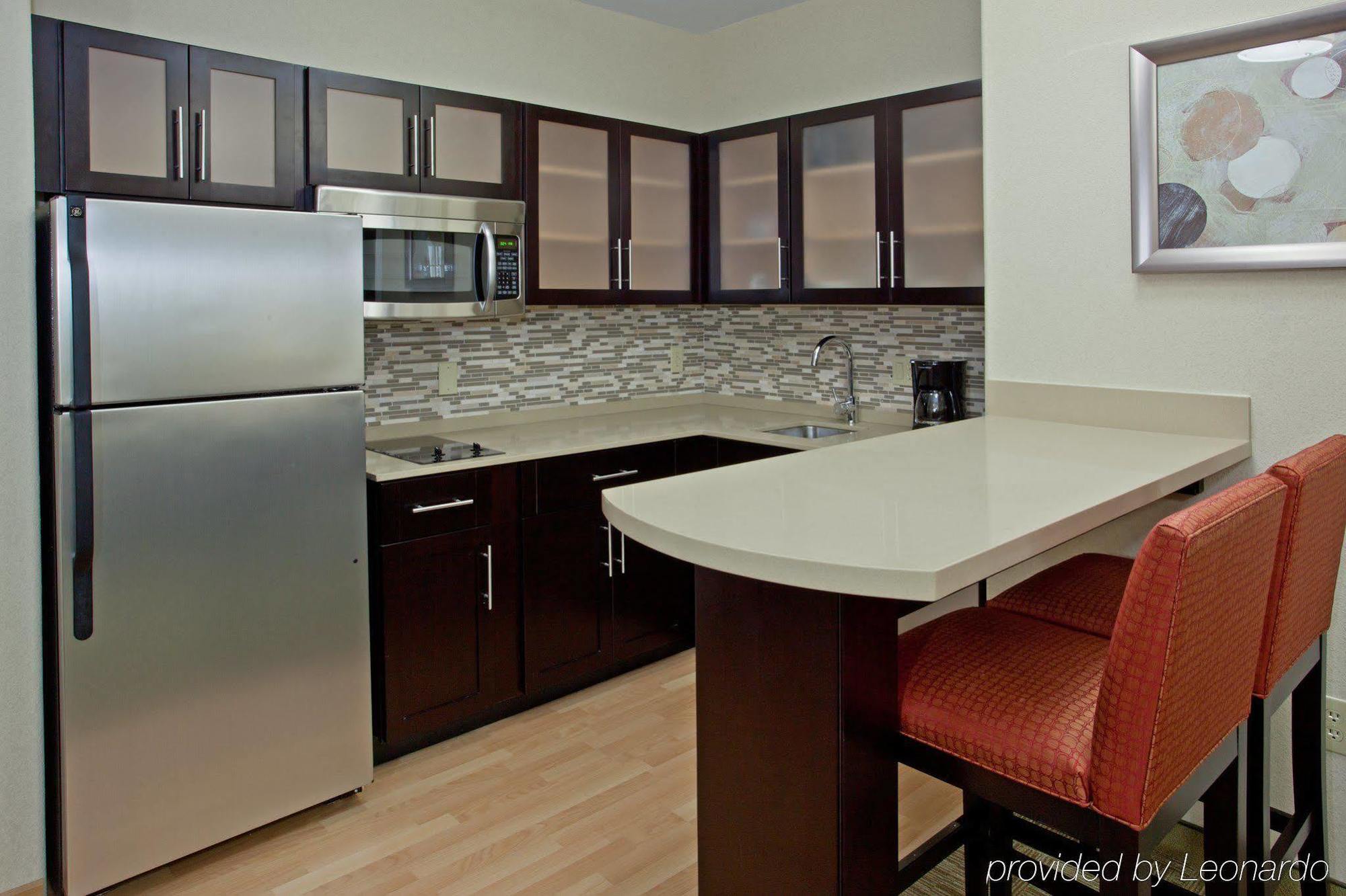 Staybridge Suites Houston Stafford - Sugar Land By Ihg Номер фото