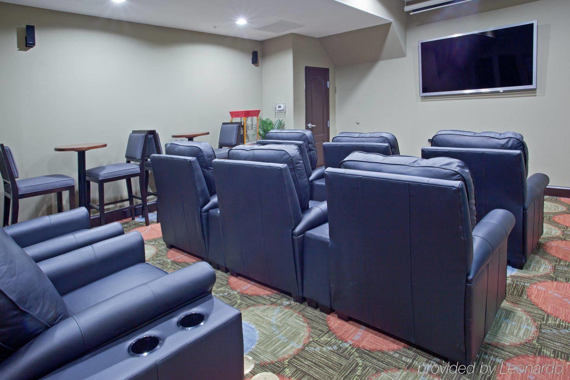 Staybridge Suites Houston Stafford - Sugar Land By Ihg Зручності фото
