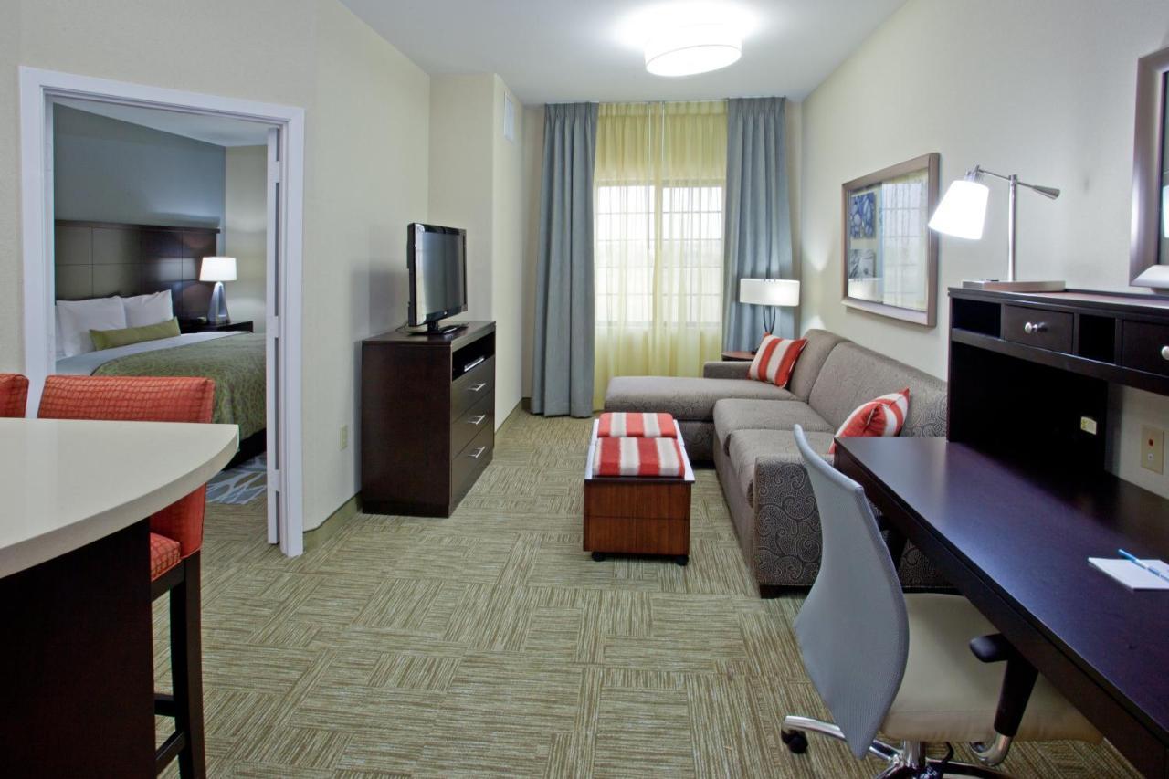 Staybridge Suites Houston Stafford - Sugar Land By Ihg Номер фото